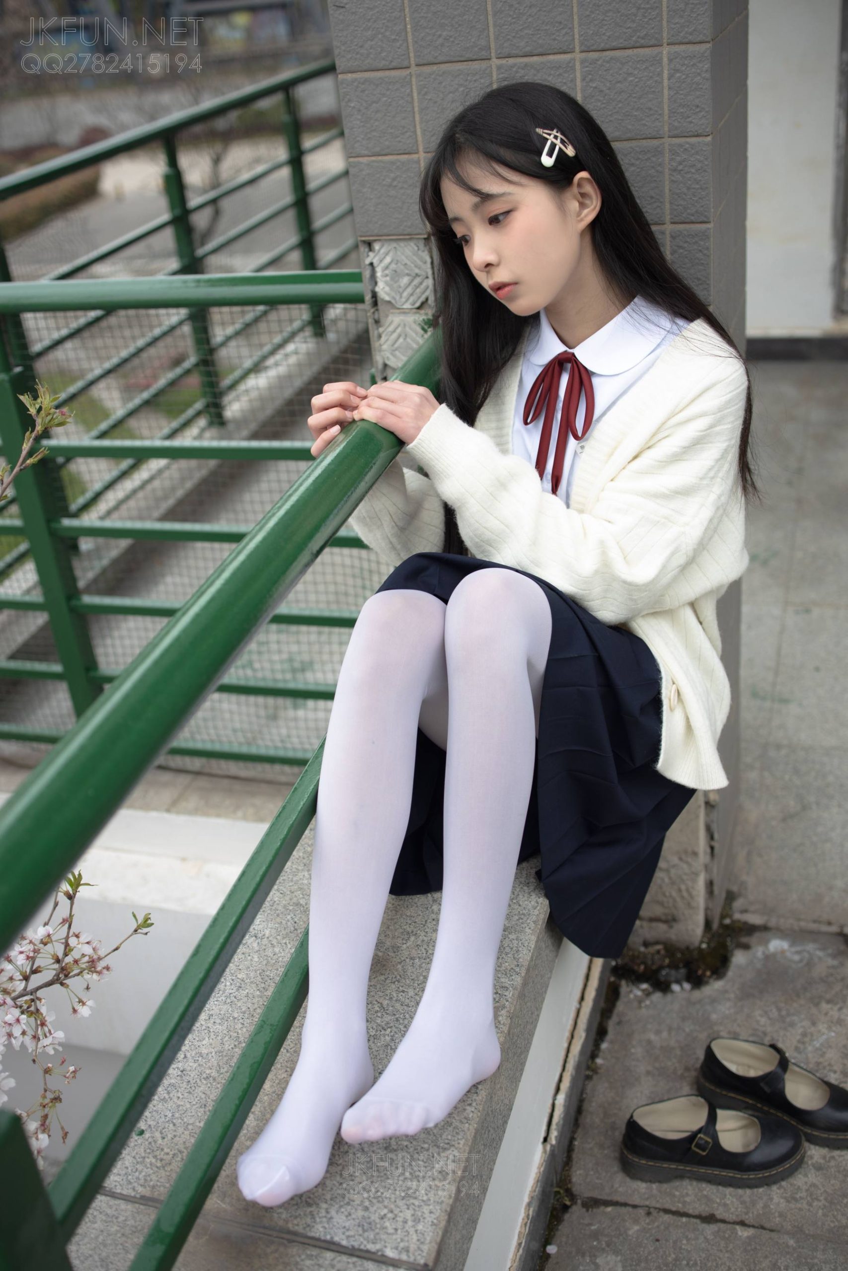 图片[5]-甜美可人的白丝姑娘【127P】20011-盲兔兔