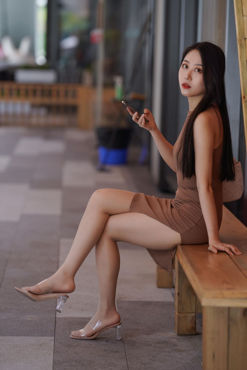 图片[5]-超有女人味的姑娘短裙逛街【400P】00049-盲兔兔
