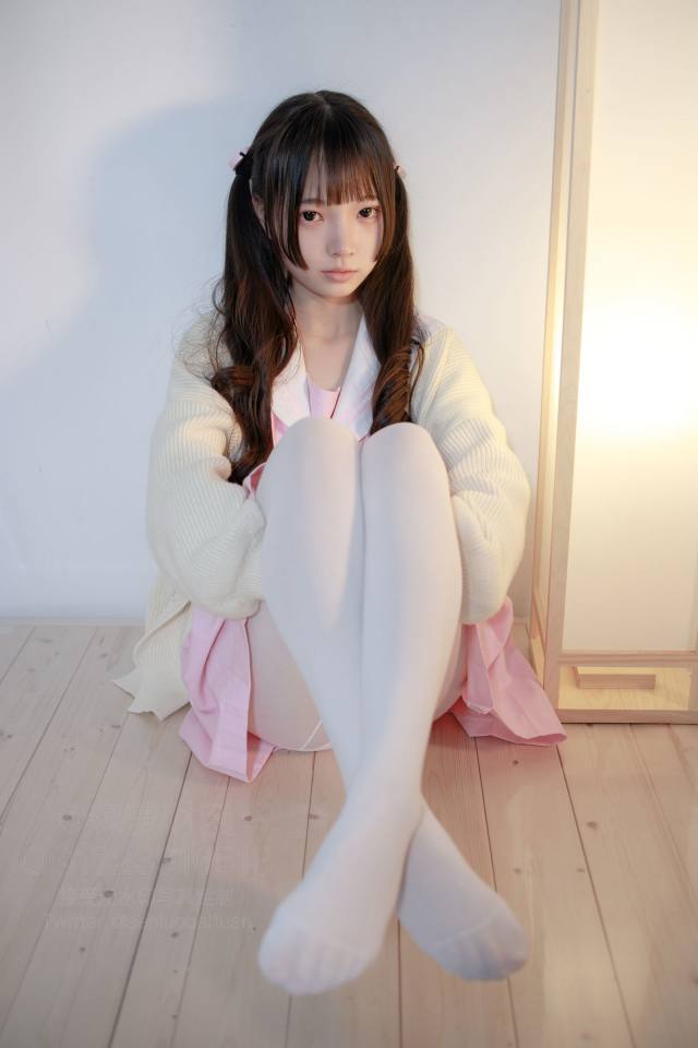 好像有什么心事的白丝双马尾女孩【59P】20022-盲兔兔