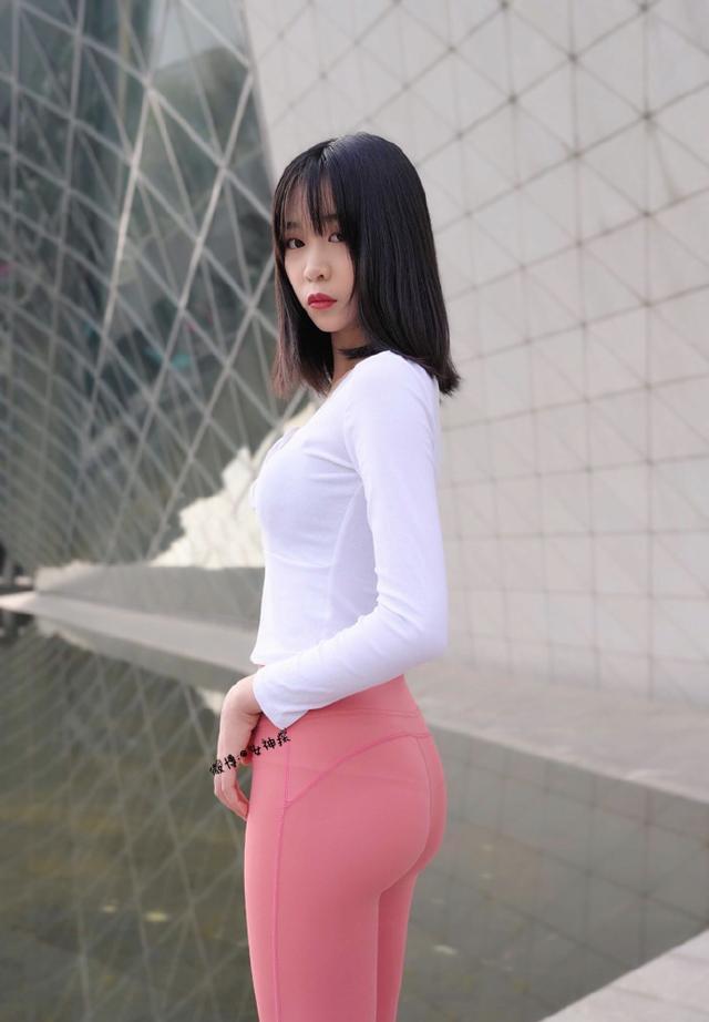 图片[4]-粉色瑜伽裤年轻女孩 J1311 417P17V-14.9GB-盲兔兔