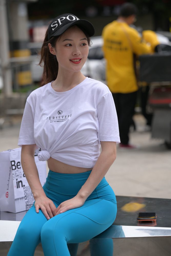 图片[2]-蓝色瑜伽裤阳光女孩J2095 611P1V-21.8GB-盲兔兔