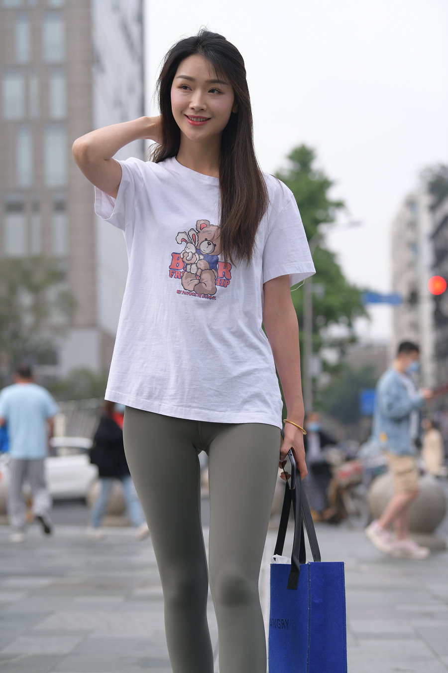 图片[1]-一身休闲装的瑜伽裤女孩J2961 709P1V-24.1GB-盲兔兔