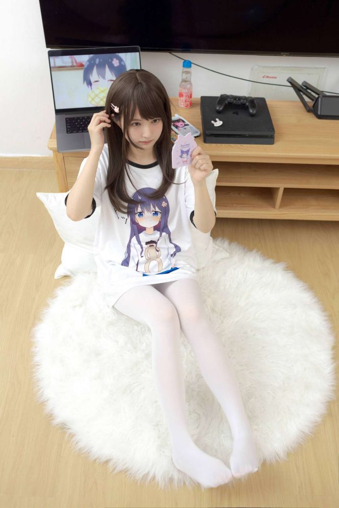 二次元白丝美少女【69P】20027-盲兔兔