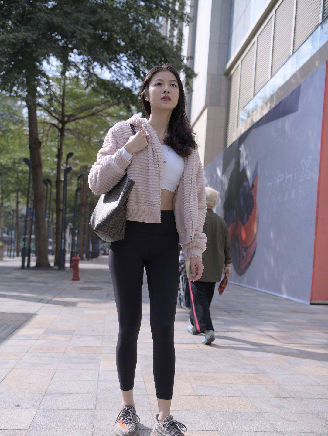 图片[2]-逛街的紧身瑜伽裤女孩 J1455 411P2V-26.6GB-盲兔兔