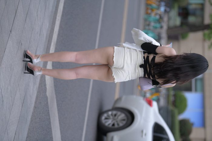 长发飘飘的白色热裤美丽女孩【49P】00029-盲兔兔
