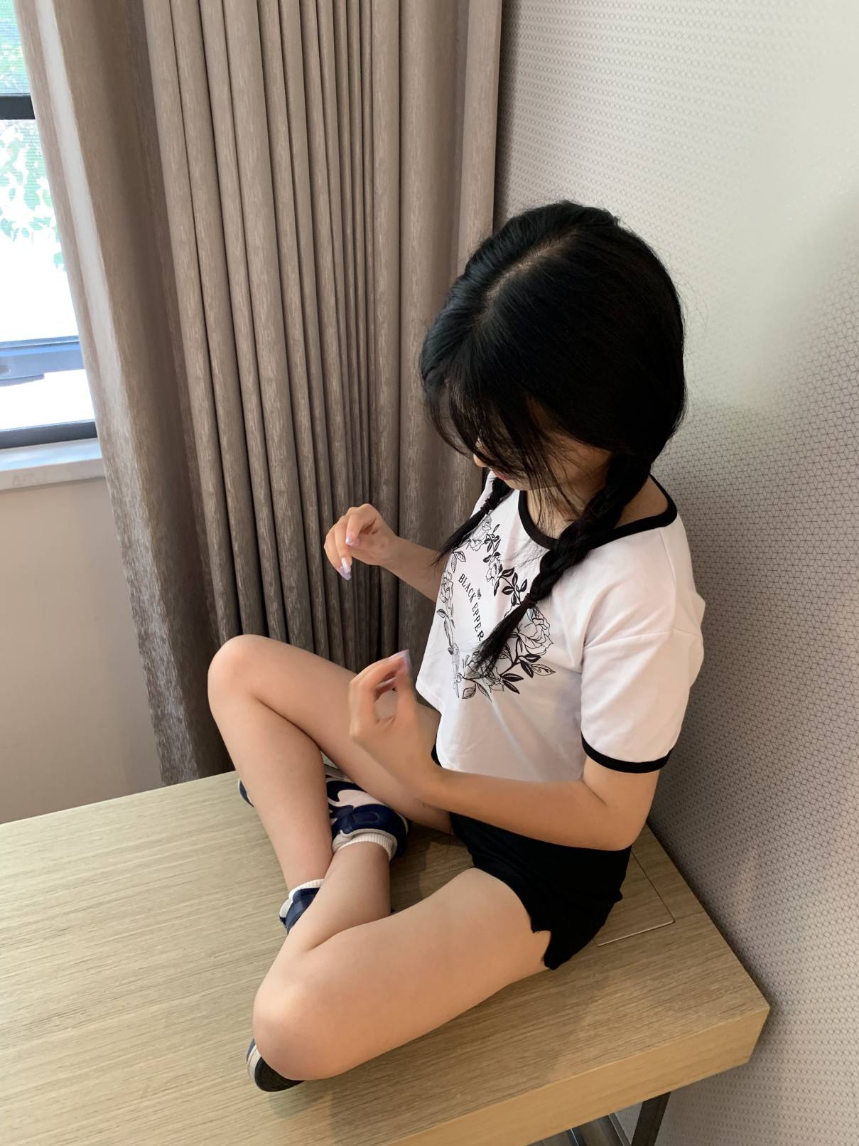 图片[4]-调皮的白袜女孩【149P】20017-盲兔兔