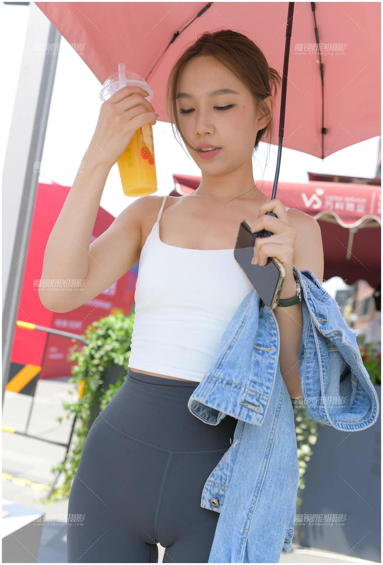 图片[3]-在外面逛街的瑜伽裤小姐姐J2226 833P1V-26.8GB-盲兔兔