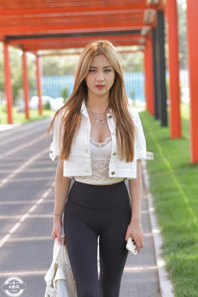 眼神里都是温柔的瑜伽裤女孩J2811 601P-13.3GB-盲兔兔
