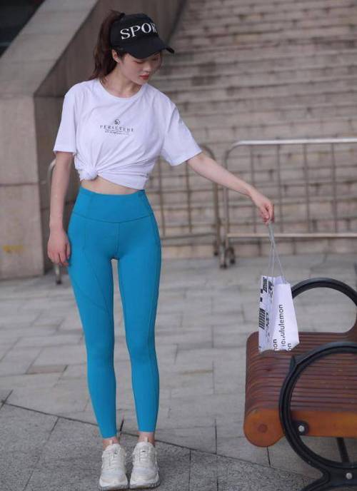 图片[3]-蓝色瑜伽裤阳光女孩J2095 611P1V-21.8GB-盲兔兔